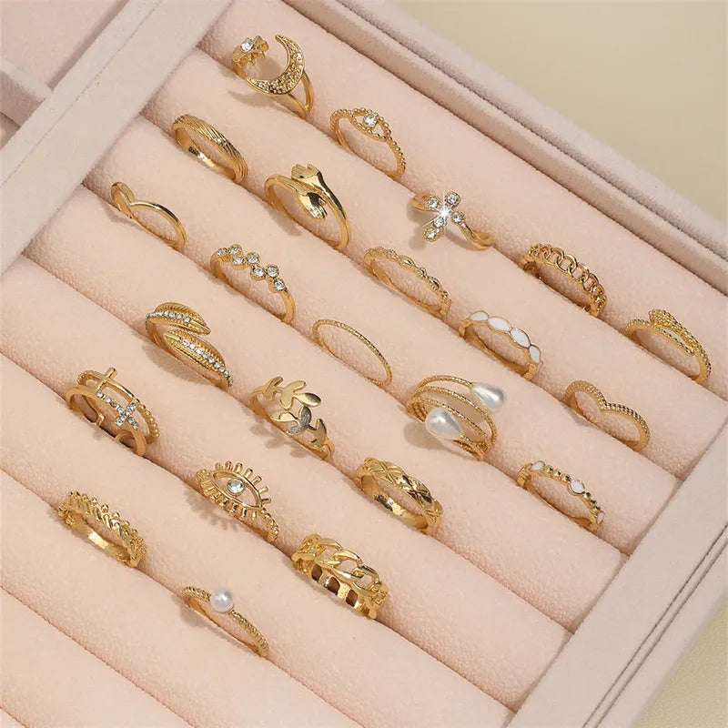 Casual Alloy Iron Inlay Rhinestones Women's Rings