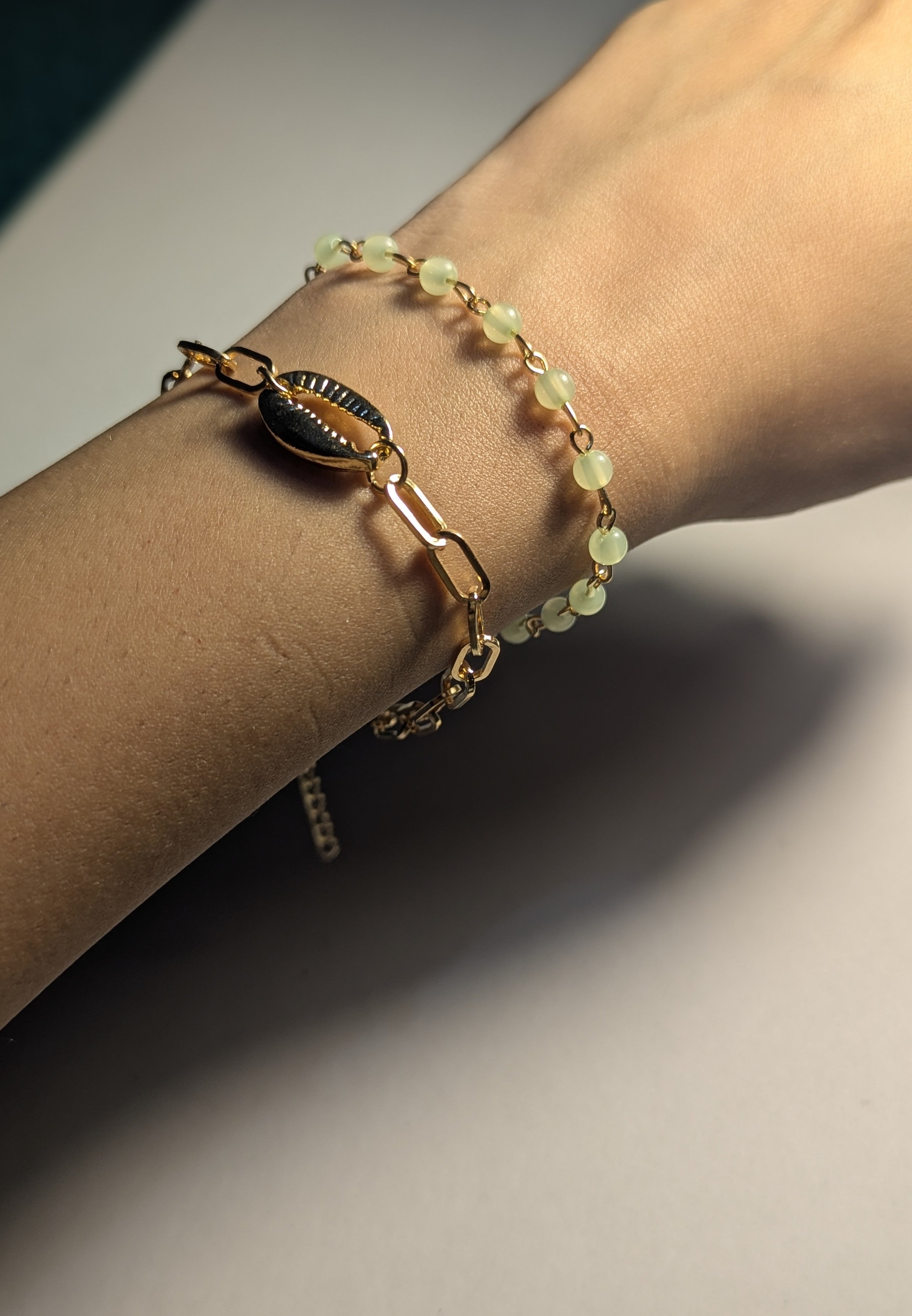 Elegant Dual Bracelet Set – Gold Chain & Beaded Bracelet
